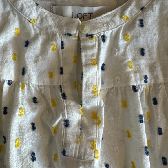 Black, White, and Yellow Ruffle Sleeveless Top - Picture 2 of 4